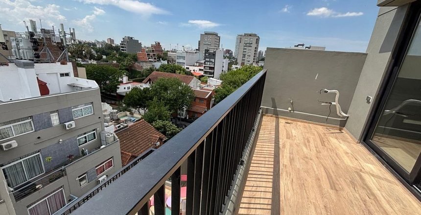 Living amplio con vista